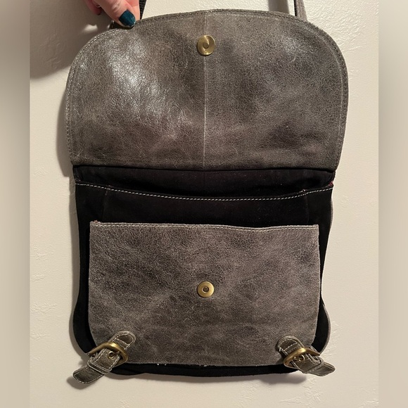 Sophia Visconti Purse Gray Suede And Patent Leather - Picture 7 of 15